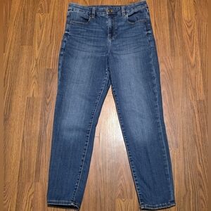 American Eagle Curvy High Rise Jegging Women’s 10 Short Blue Stretch Denim Jeans